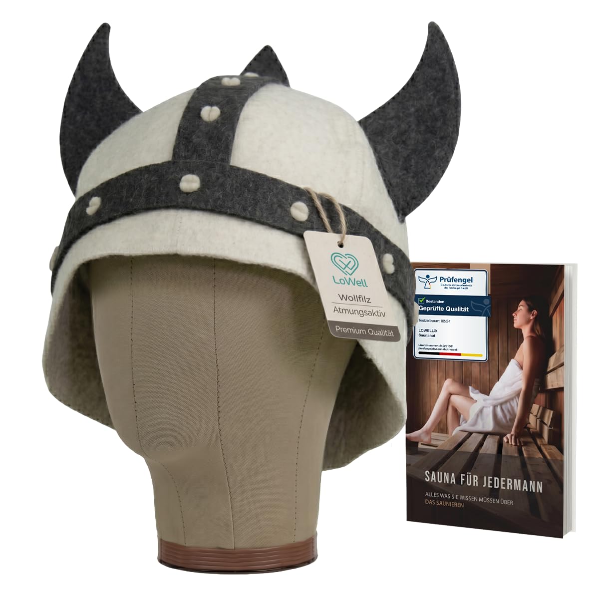 Weißer Saunahut im Wikingerhelm-Design mit grauen Hörnern auf Stoffbüste